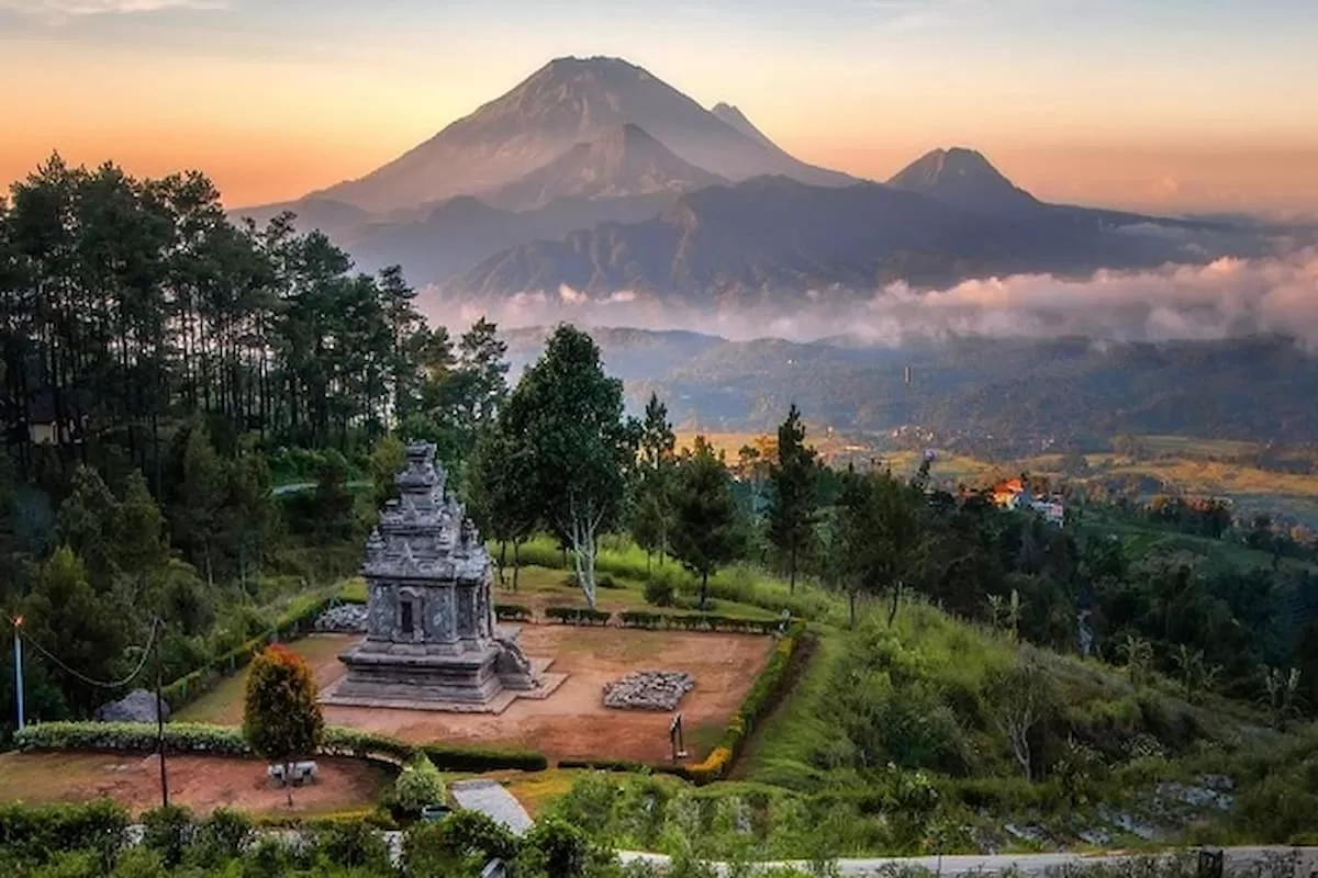 Candi Gedong Songo Semarang