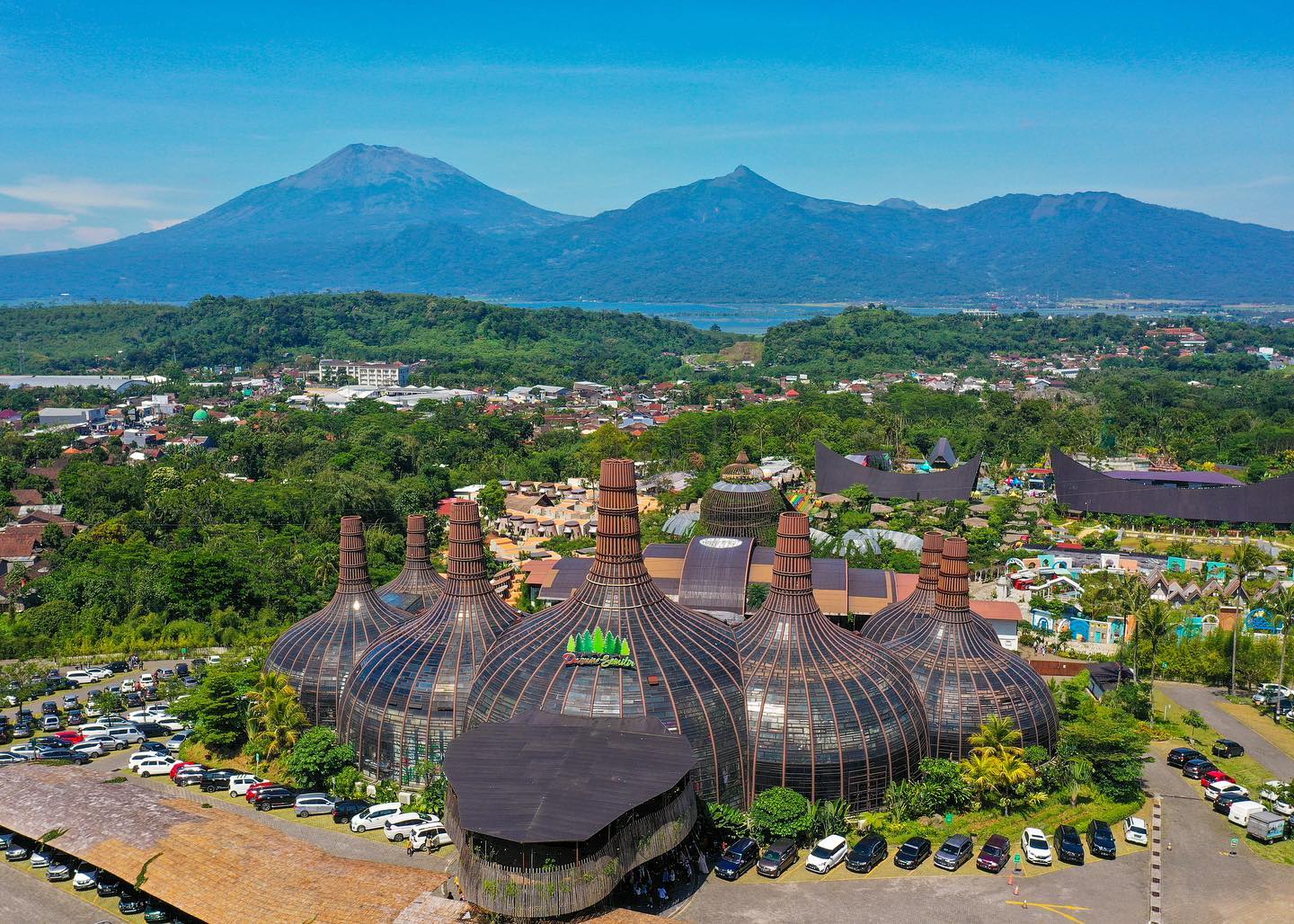 Dusun Semilir dalam paket wisata Jogja Semarang