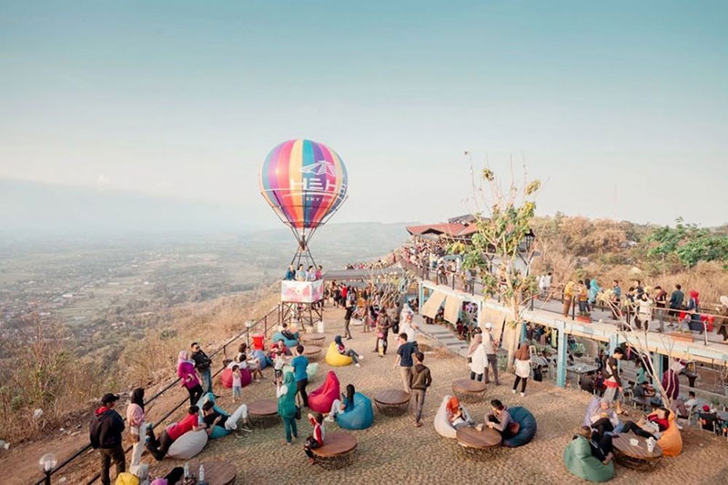 HeHa Sky View, di sini wisatawan bisa kuliner sambil menikmati pemandangan Jogja dari ketinggian
