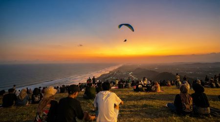 paralayang watu gupit joglo wisata